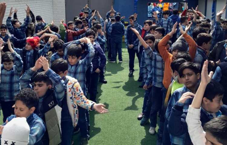 برگزاری مراسم مولودی خوانی بمناسبت ولادت حضرت علی اکبر(ع) 1