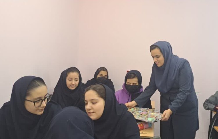 برگزاری مراسم میلاد حضرت زینب(س) و روز پرستار 9