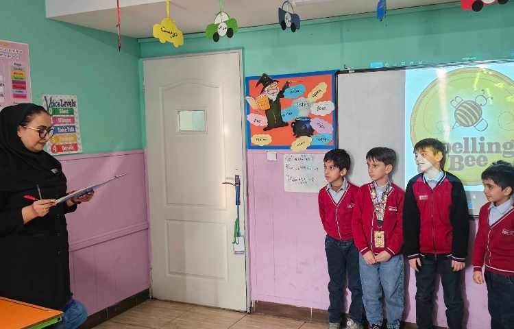 برگزاری مرحله دوم مسابقه spelling bee پایه دوم 2