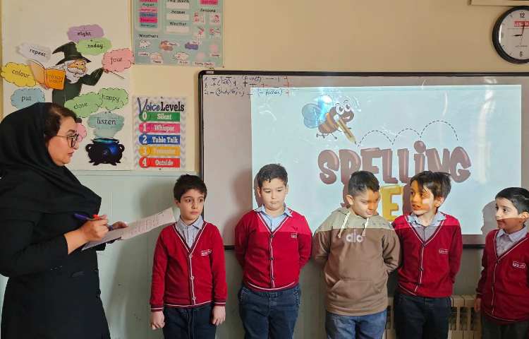 برگزاری مرحله دوم مسابقه spelling bee پایه دوم 3