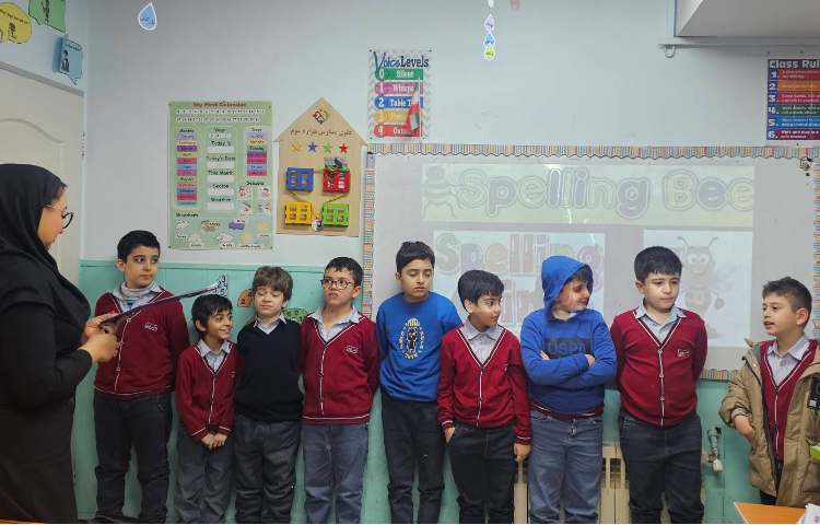 برگزاری مرحله دوم مسابقه spelling bee پایه سوم 3