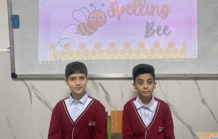 برگزاری مرحله‌ی اول مسابقه Spelling Bee به صورت درون کلاسی 2