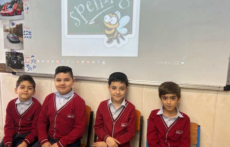 برگزاری مرحله‌ی اول مسابقه‌ی Spelling Bee 1