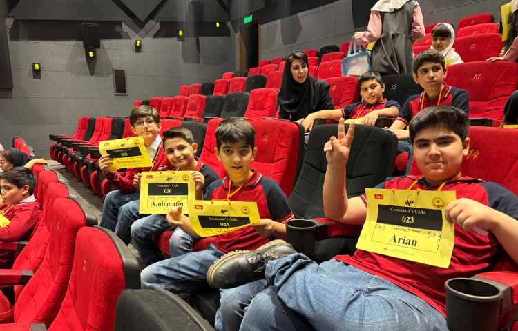 برگزاری مرحله‌ی فینال مسابقه‌ی Spelling Bee 3