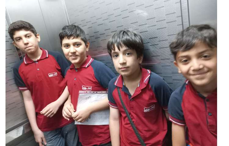 برگزاری مسابقات spelling bee بین شعب دبستان علوی 7