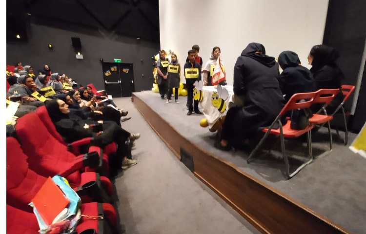 برگزاری مسابقات spelling bee بین شعب دبستان علوی 9