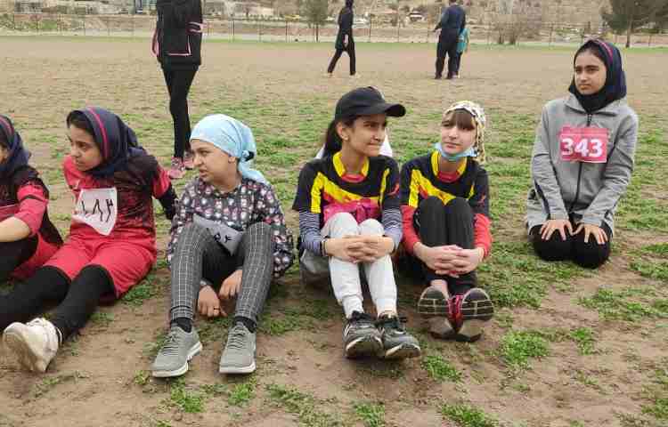 برگزاری مسابقات دو و میدانی منطقه 13 4