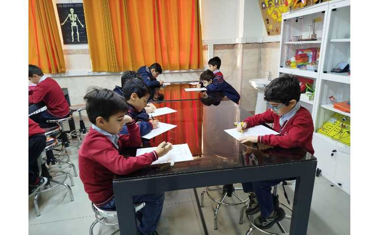 برگزاری مسابقات سودوکو درون مدرسه ای 2