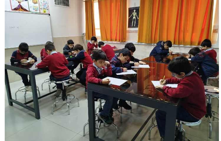 برگزاری مسابقات سودوکو درون مدرسه ای 4