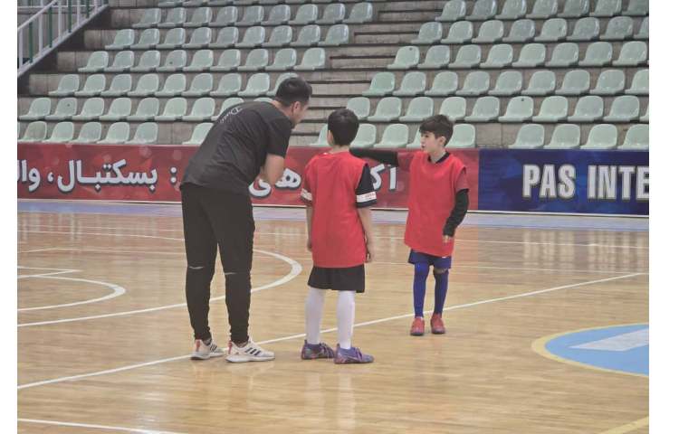 برگزاری مسابقات فوتسال بین شعب علوی 7