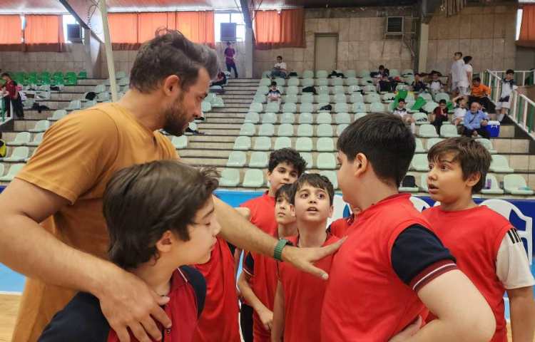 برگزاری مسابقات فوتسال بین مدارس علوی 10