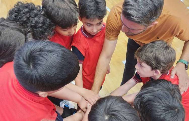 برگزاری مسابقات فوتسال بین مدارس علوی 9