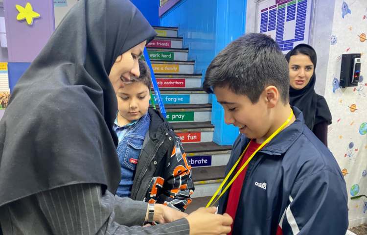 :برگزاری مسابقات نهایی آقای ریاضی 10