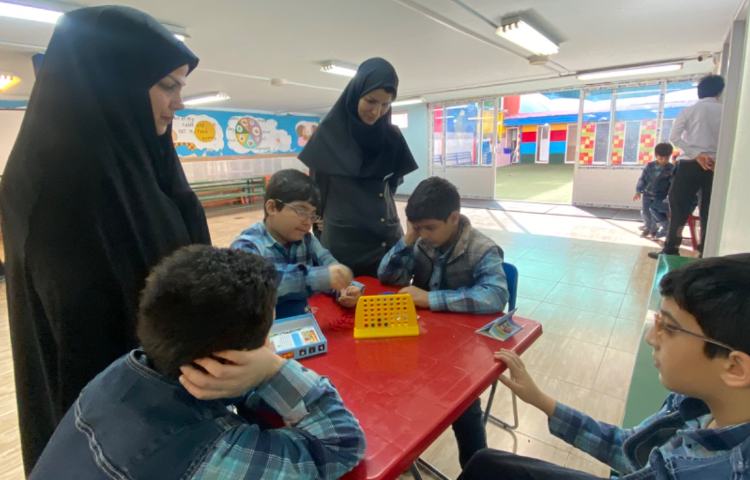 :برگزاری مسابقات نهایی آقای ریاضی 11