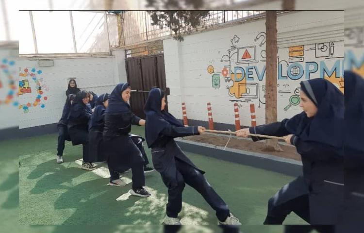 برگزاری مسابقات ورزشی(درون مدرسه ای) 6