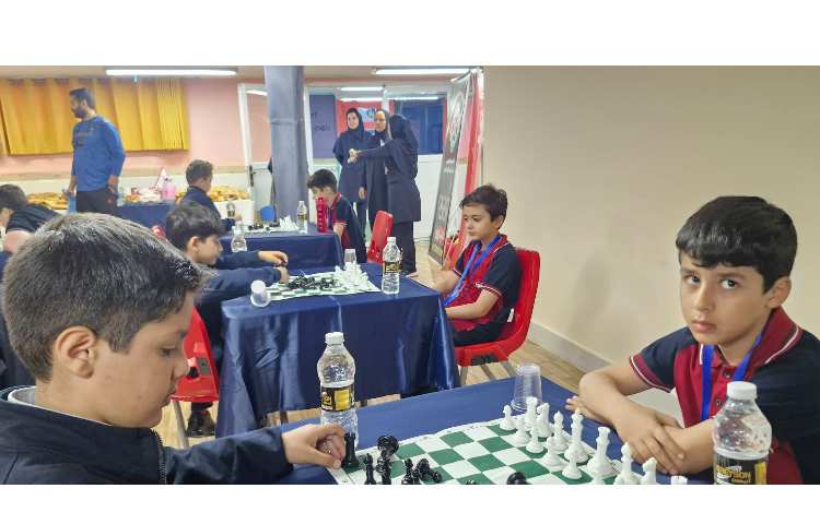 برگزاری مسابقات ورزشی بین شعب علوی(شطرنج، دارت) 2