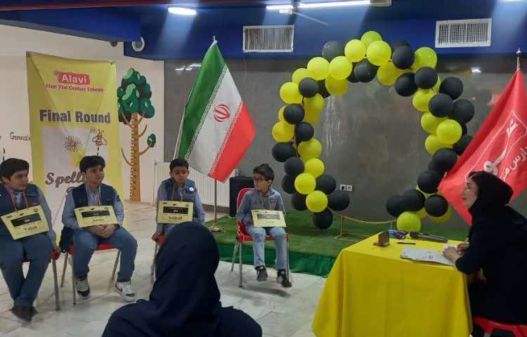 برگزاری مسابقه بین شعب spelling bee 4