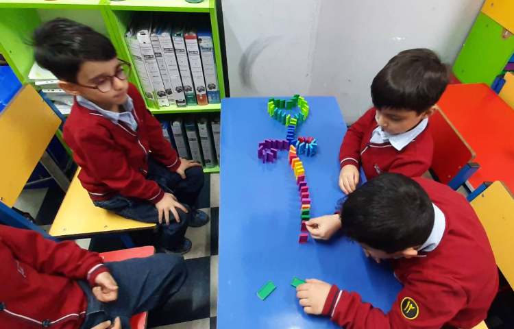 برگزاری مسابقه دومینو پیش دبستان 16