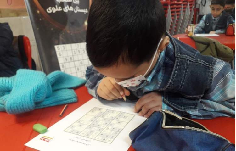 برگزاری مسابقه سودوکو بین شعب دبستان های علوی 20