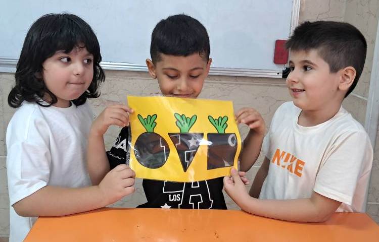 برگزاری مسابقه و بازی با هدف شناخت اشکال هندسی 5