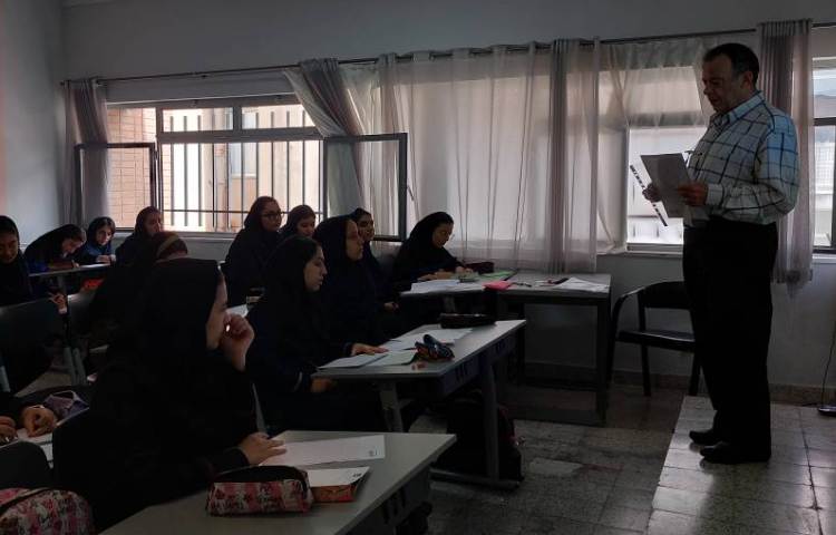 برگزاری نظرسنجی از دانش آموزان 2