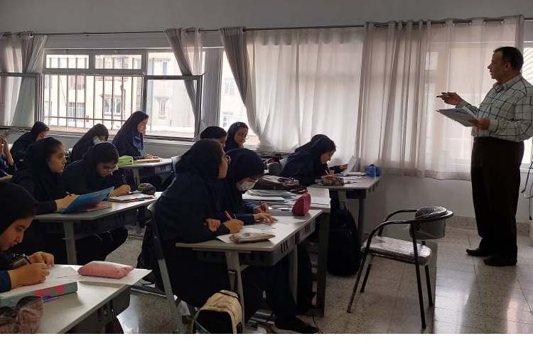 برگزاری نظرسنجی از دانش آموزان 3