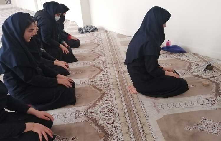 برگزاری نماز جماعت 1