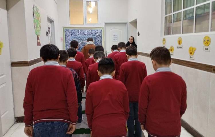 برگزاری نماز جماعت 5