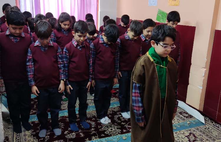 برگزاری نماز کلاس سوم 3