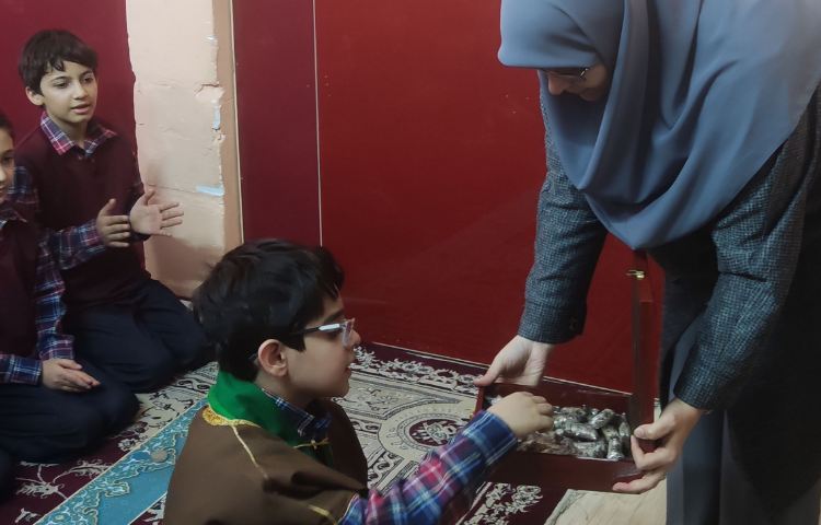 برگزاری نماز کلاس سوم 9