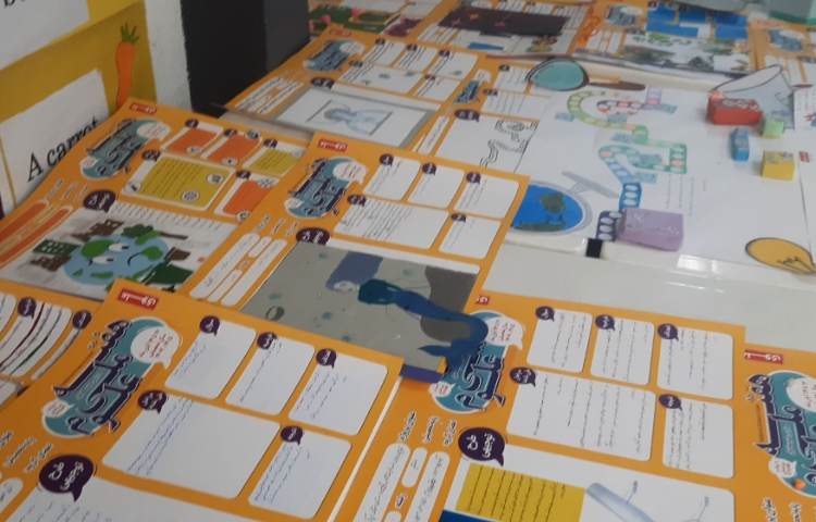 برگزاری نمایشگاه از پوسترها و دست سازه های هفته ملی علوم 7