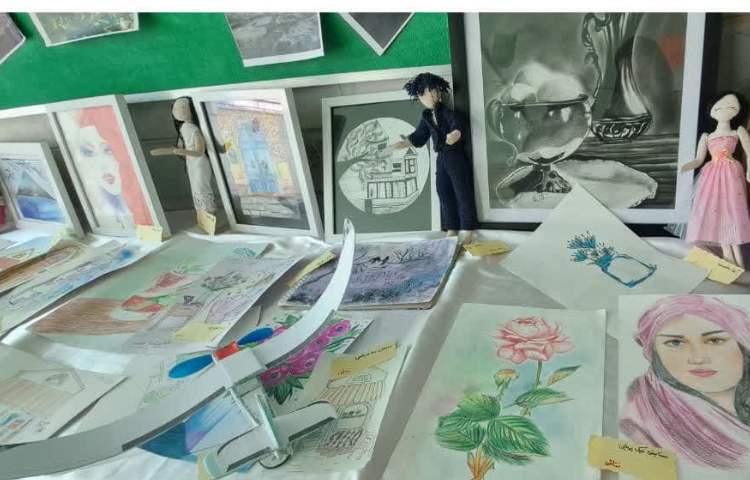 برگزاری نمایشگاه دستاوردهای پژوهشی و هنری دانش آموزان 10