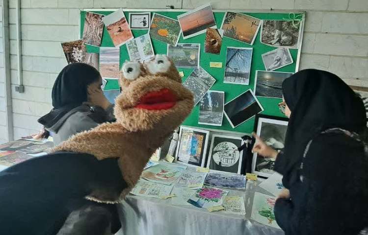 برگزاری نمایشگاه دستاوردهای پژوهشی و هنری دانش آموزان 11