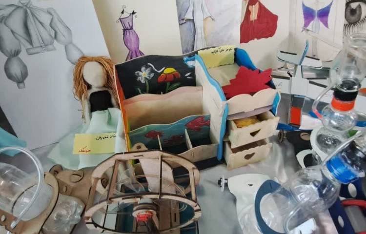 برگزاری نمایشگاه دستاوردهای پژوهشی و هنری دانش آموزان 4