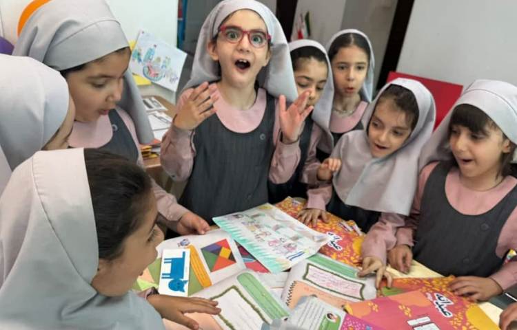 برگزاری نمایشگاه 12