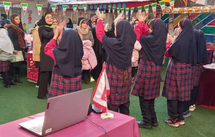 برگزاری نمایشگاه 2