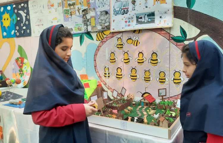 برگزاری هفته پژوهش دبستان علوی