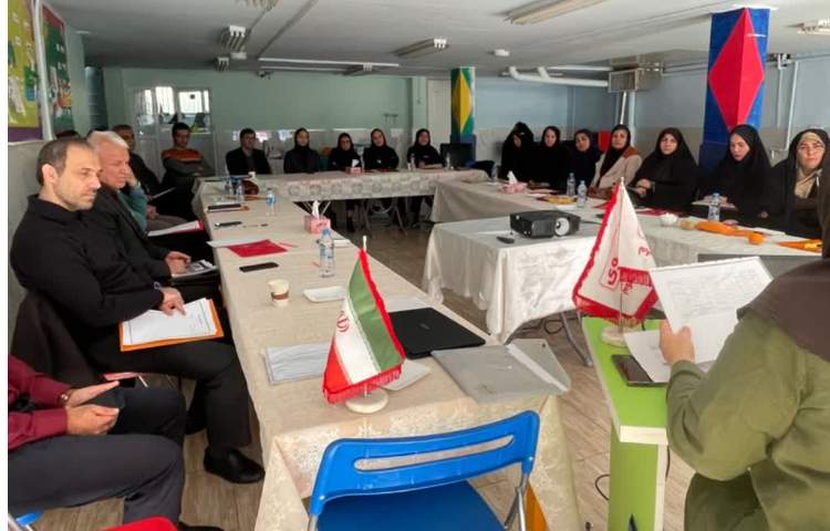 برگزاری کارسوق آموزشی ویژه مدیران مجموعه مدارس علوی 3