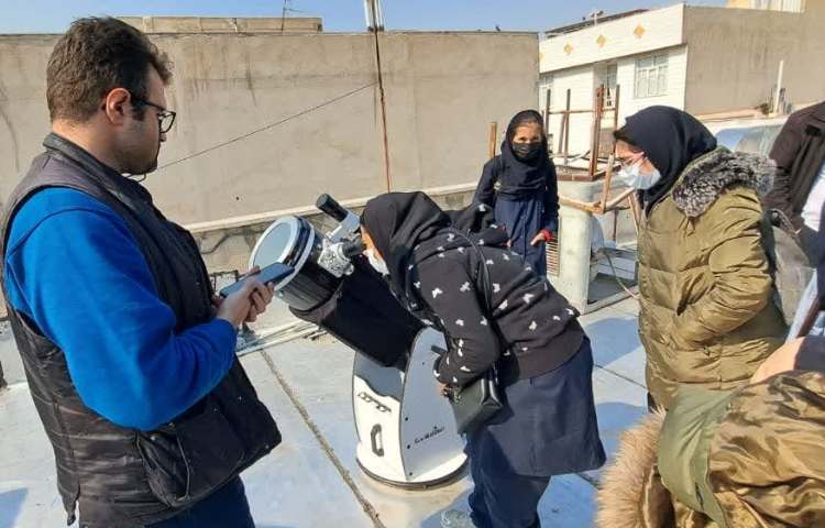 برگزاری کارسوق شگفتی های آسمان 1