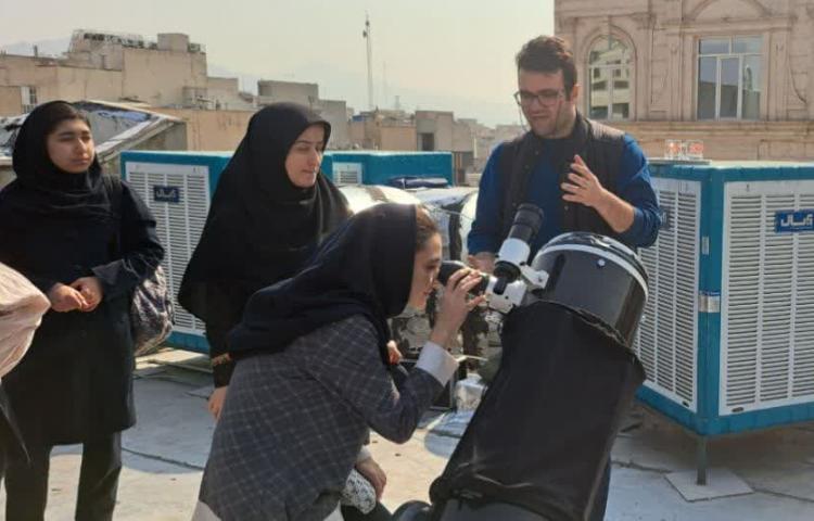 برگزاری کارسوق شگفتی های آسمان 7