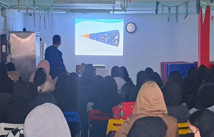 برگزاری کارسوق شگفتی های آسمان 8