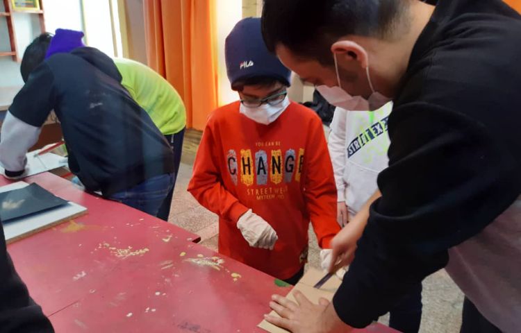 برگزاری کارگاه و فناوری پایه ششم 5