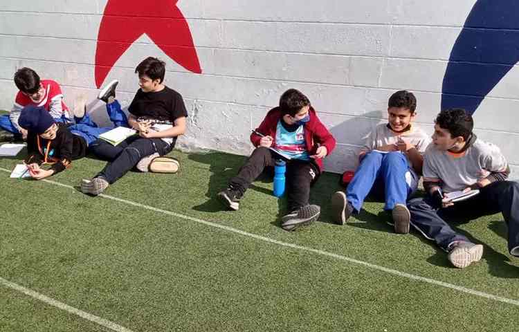 برگزاری کلاس بدون دیوار انشا فارسی 5