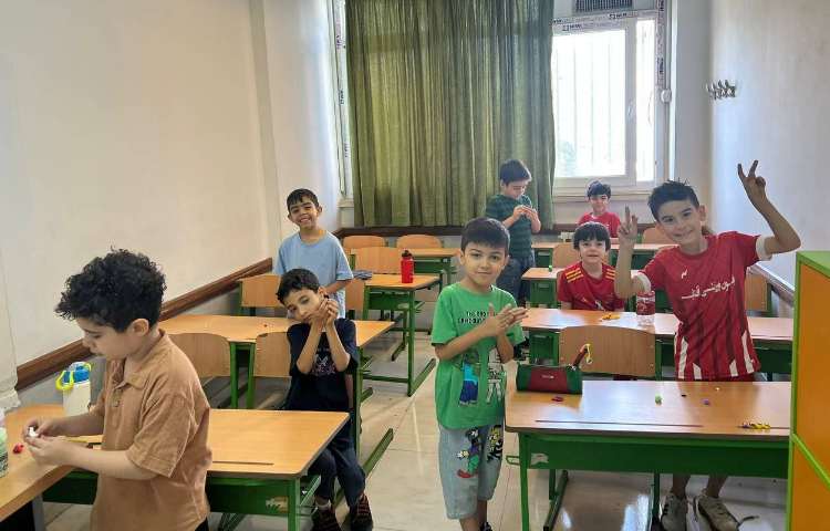 برگزاری کلاس قصه های خمیری در دبستان علوی نوین 1