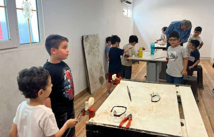 برگزاری کلاس ماهی چوبی - اول باراد در دبستان علوی نوین 5