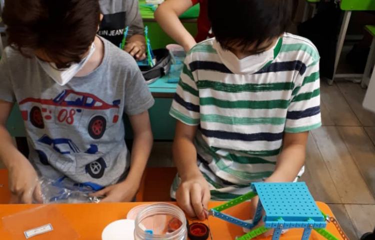 برگزاری کلاس های(تابستانی ) رباتیک 4