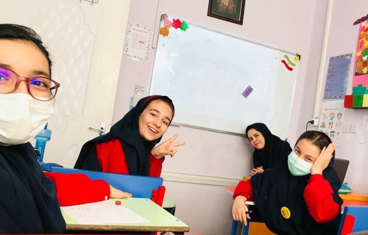 برگزاری کلاس های آموزشگاهی فرزانگان 3