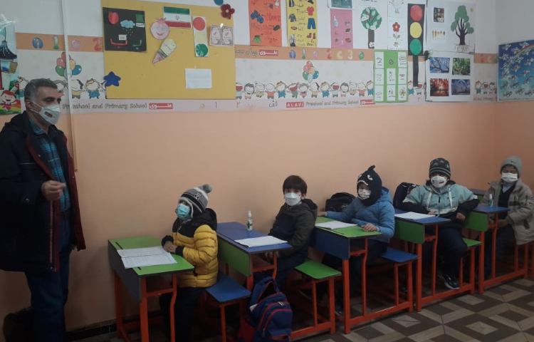 برگزاری کلاس ها بصورت حضوری ازششم آذرماه در کلیه ی پایه ها 8