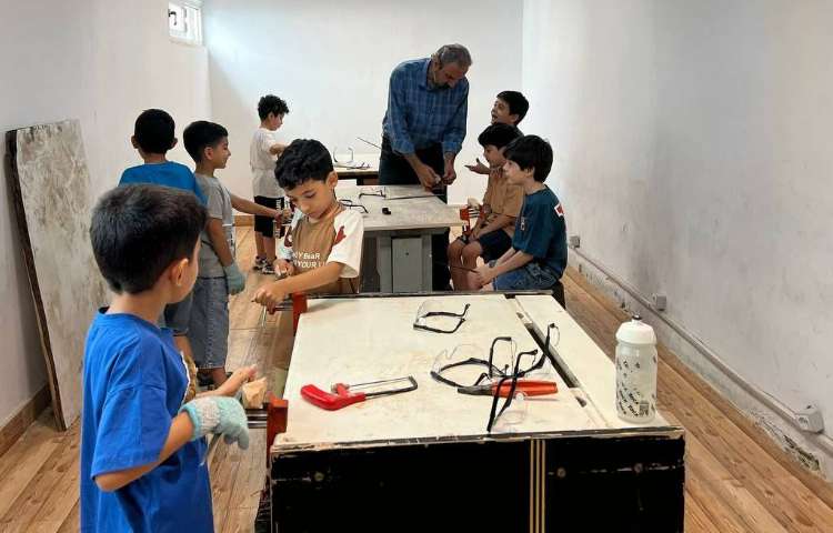 برگزاری کلاس پرنده چوبی - دوم شایان در دبستان علوی نوین 3