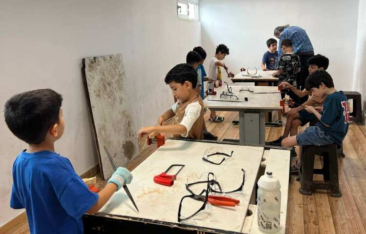 برگزاری کلاس پرنده چوبی - دوم شایان در دبستان علوی نوین 4